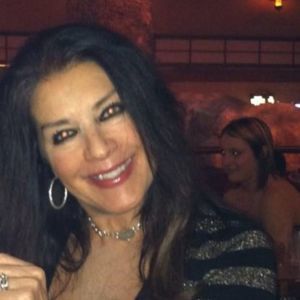 Meet your Posher, Renee